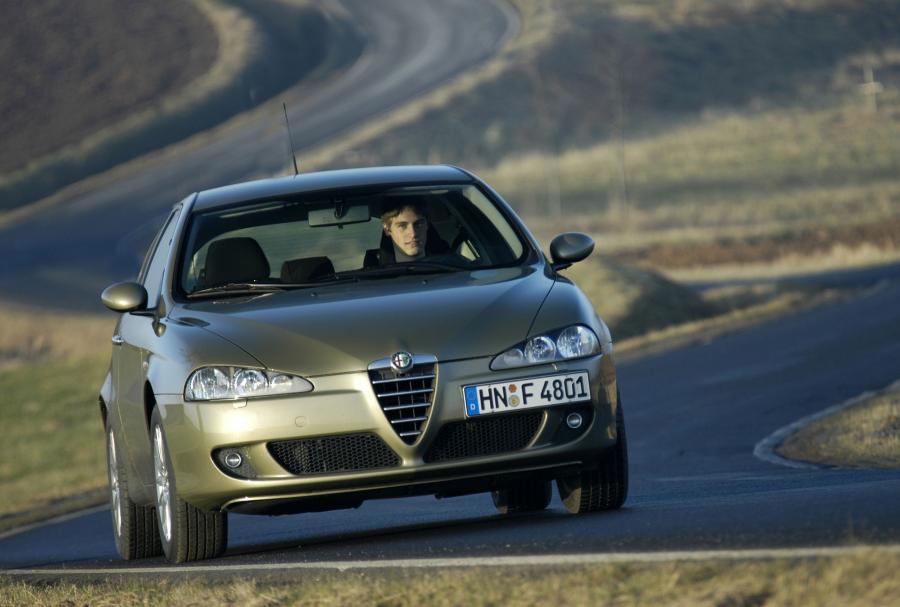  Alfa Romeo 147 3-Door (937A) 2004 года  (фото 48 из 48)